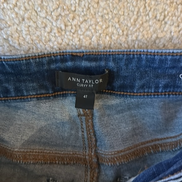 Ann Taylor curvy slim bootcut jeans - Picture 2 of 2